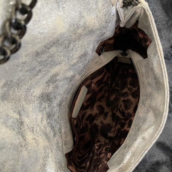 Sold - Picture 5 of 6